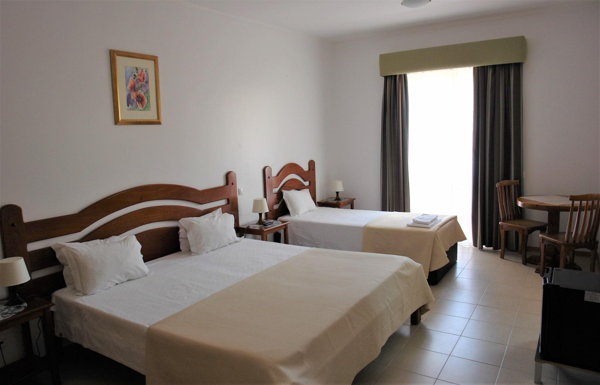 Hotel Santa Catarina Algarve Портиман Экстерьер фото